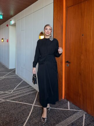 Almira Elbise Siyah