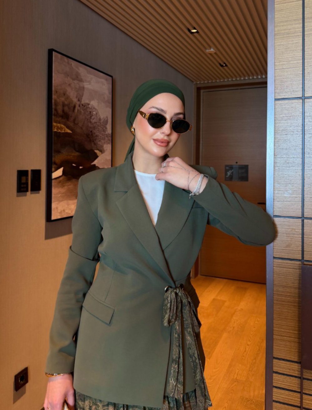 Hadise Etekli Takım - Görsel 3